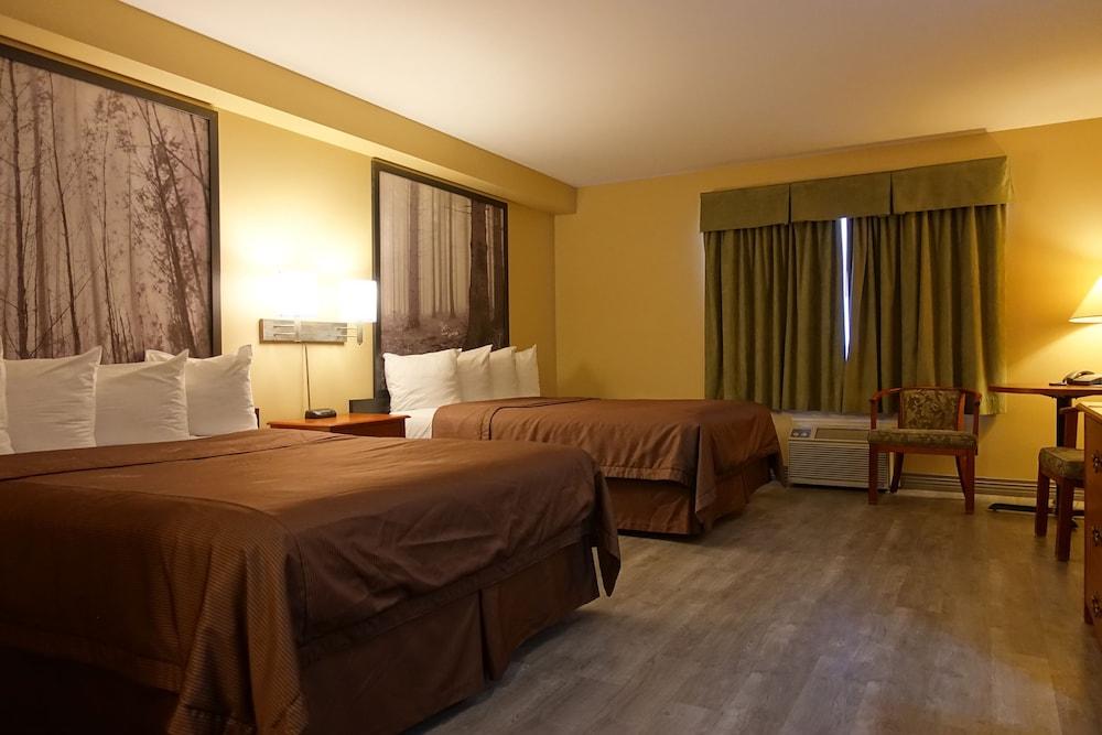 Super 8 By Wyndham Sault Ste Marie On Hotel Екстериор снимка