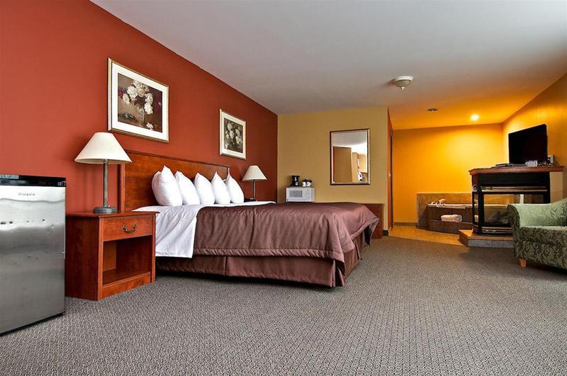 Super 8 By Wyndham Sault Ste Marie On Hotel Екстериор снимка